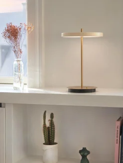 Lampada da tavolo piccola portatile a LED con luce regolabile Asteria Move