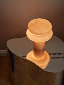 Lampada da tavolo piccola in vetro opale Baya