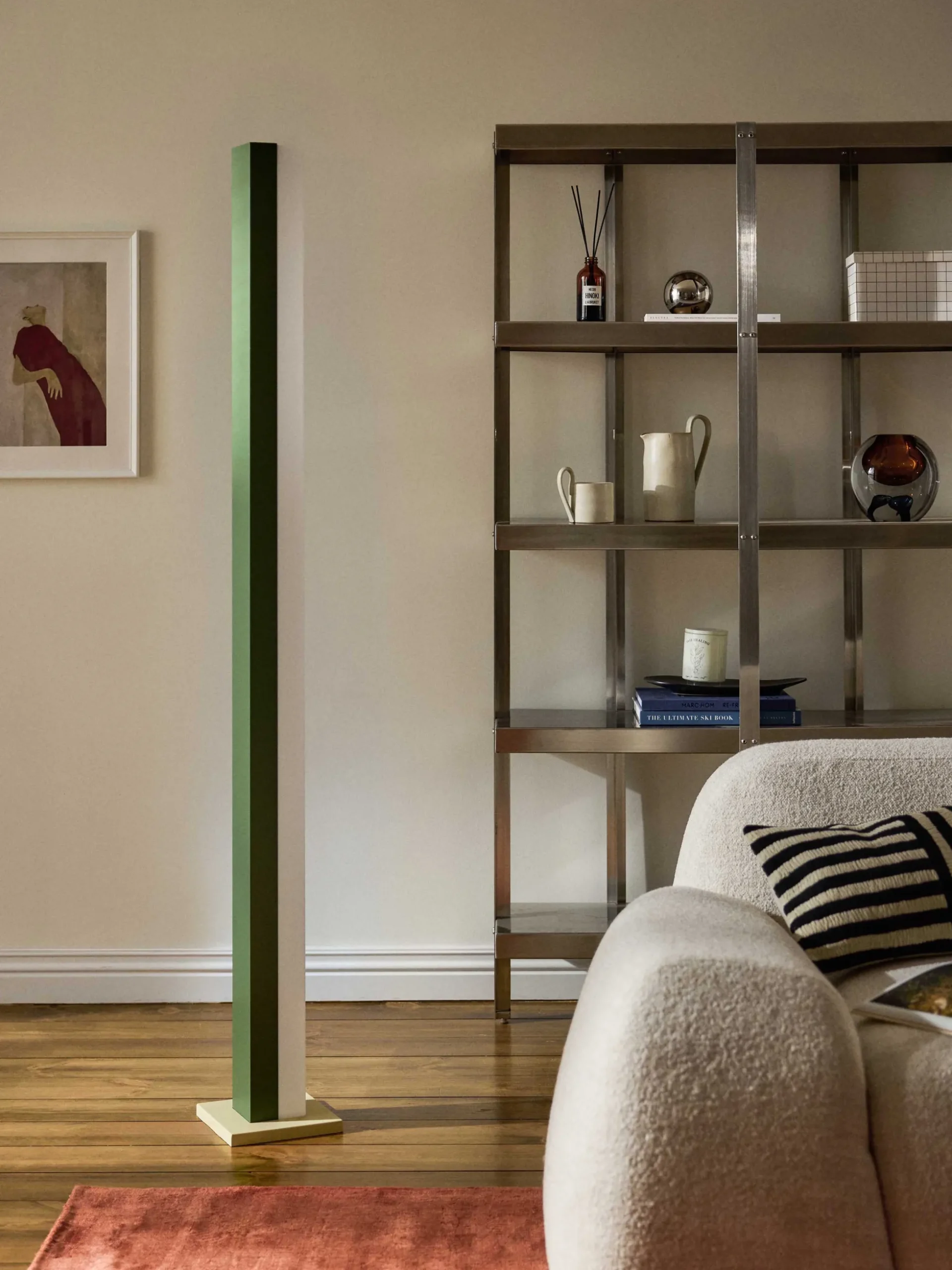 Lampada da terra a LED con luce regolabile Naika
