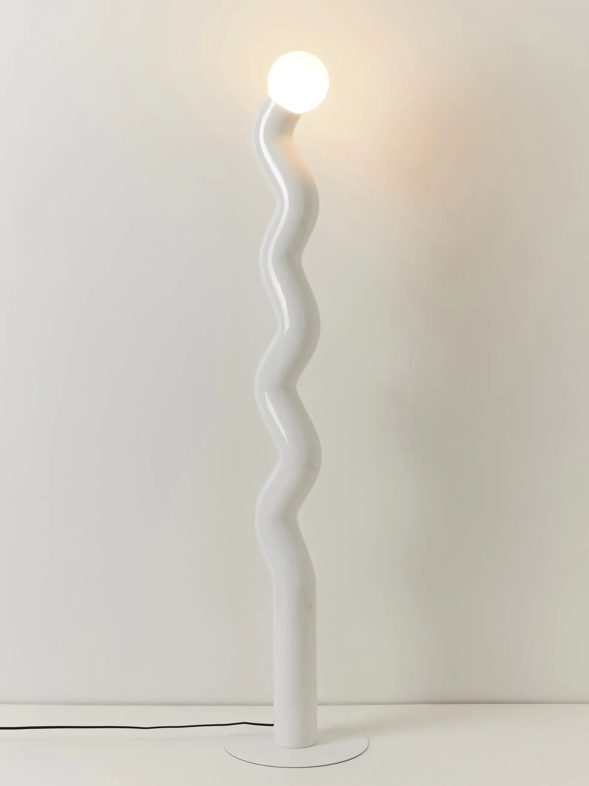 Lampada da terra Memphis