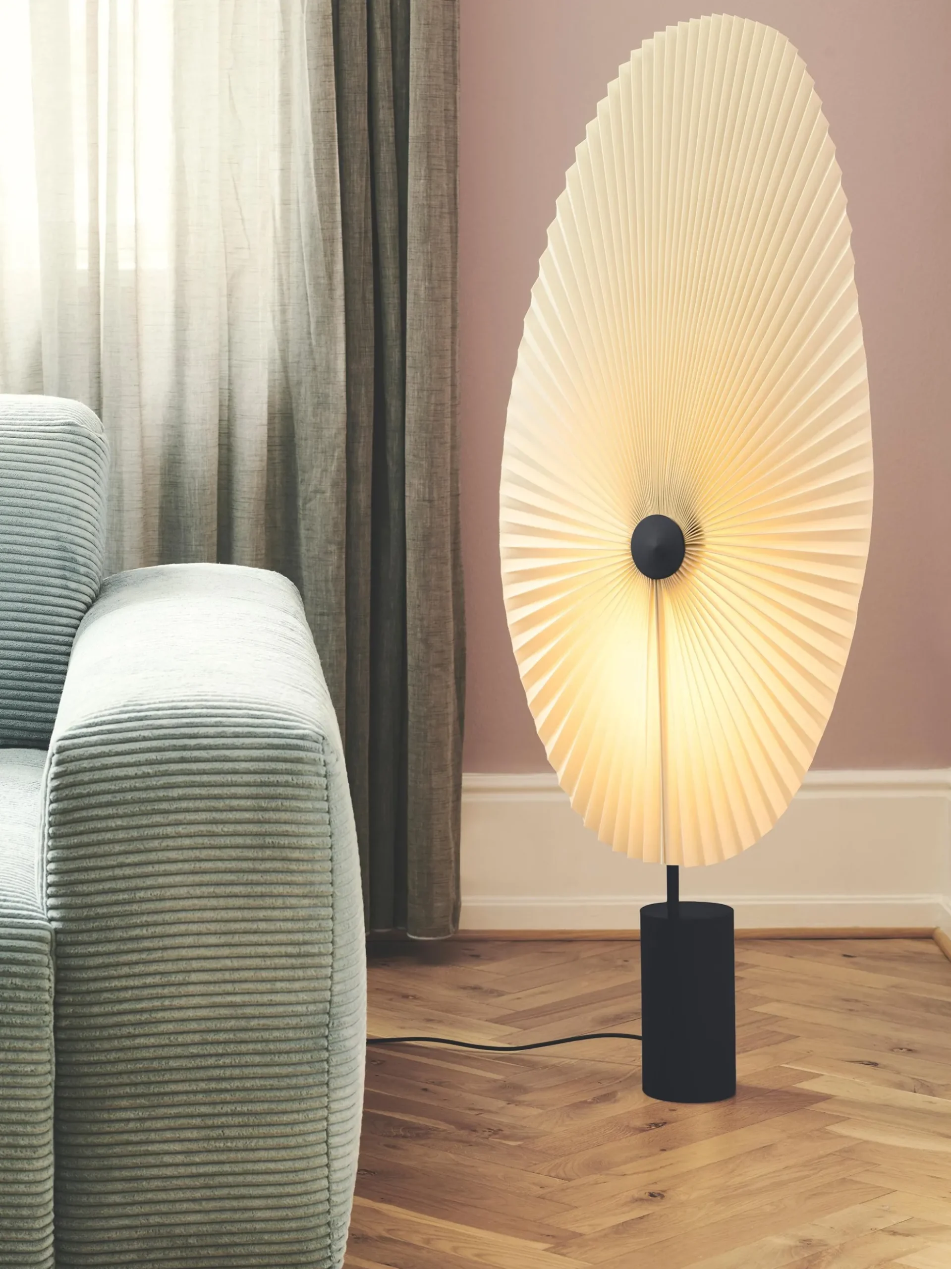 Lampada da terra piccola a LED luce regolabile Liris