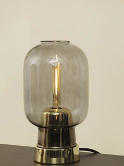 Lampada da tavolo a LED Amp