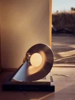 Lampada da tavolo a LED Peel