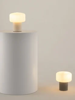 Lampada da tavolo piccola Omaggio