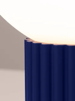 Lampada da tavolo piccola Orbital