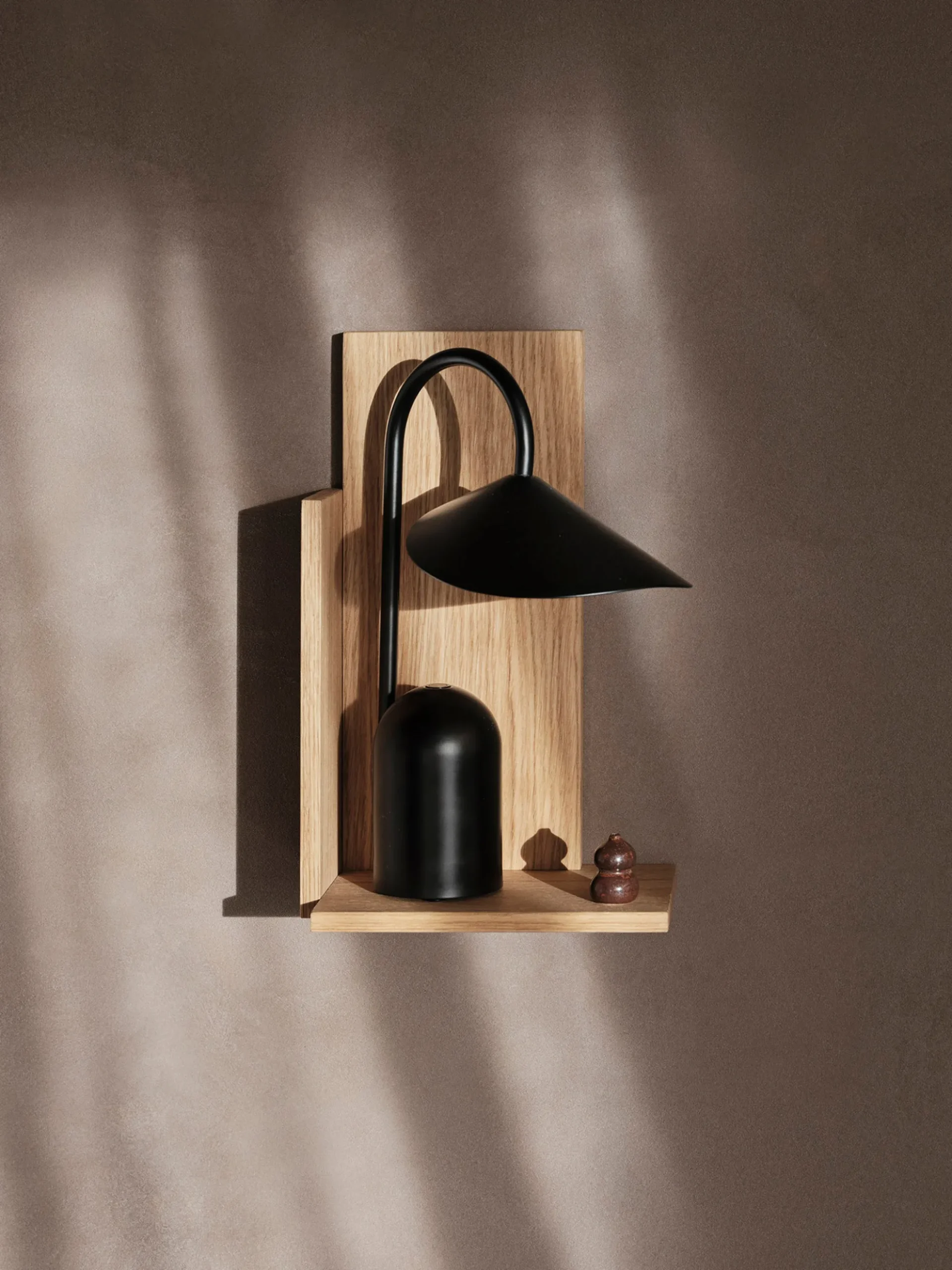 Lampada da tavolo piccola portatile a LED con luce regolabile Arum