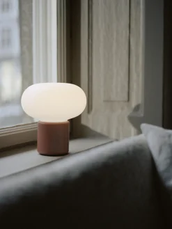Lampada da tavolo piccola portatile Karl-Johan, luce regolabile
