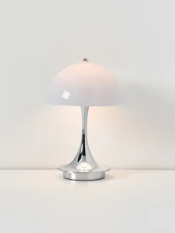 Lampada da tavolo piccola portatile a LED Panthella 160, design Verner Panton