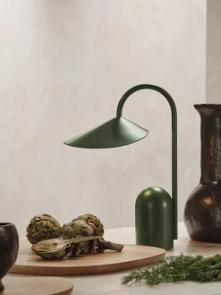 Lampada da tavolo piccola portatile a LED con luce regolabile Arum