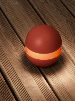 Lampada da tavolo portatile a LED dimmerabile piccola Puk