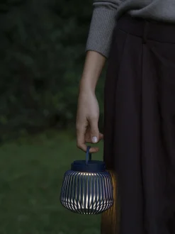 Lampada da tavolo portatile a LED per esterni Lito, alt. 12 cm