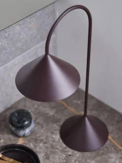 Lampada da tavolo portatile da esterno a LED con luce regolabile Grasp