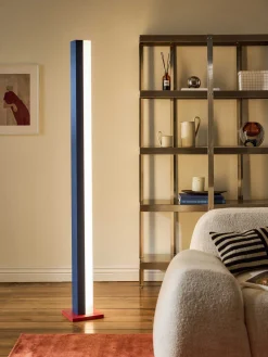 Lampada da terra a LED con luce regolabile Naika