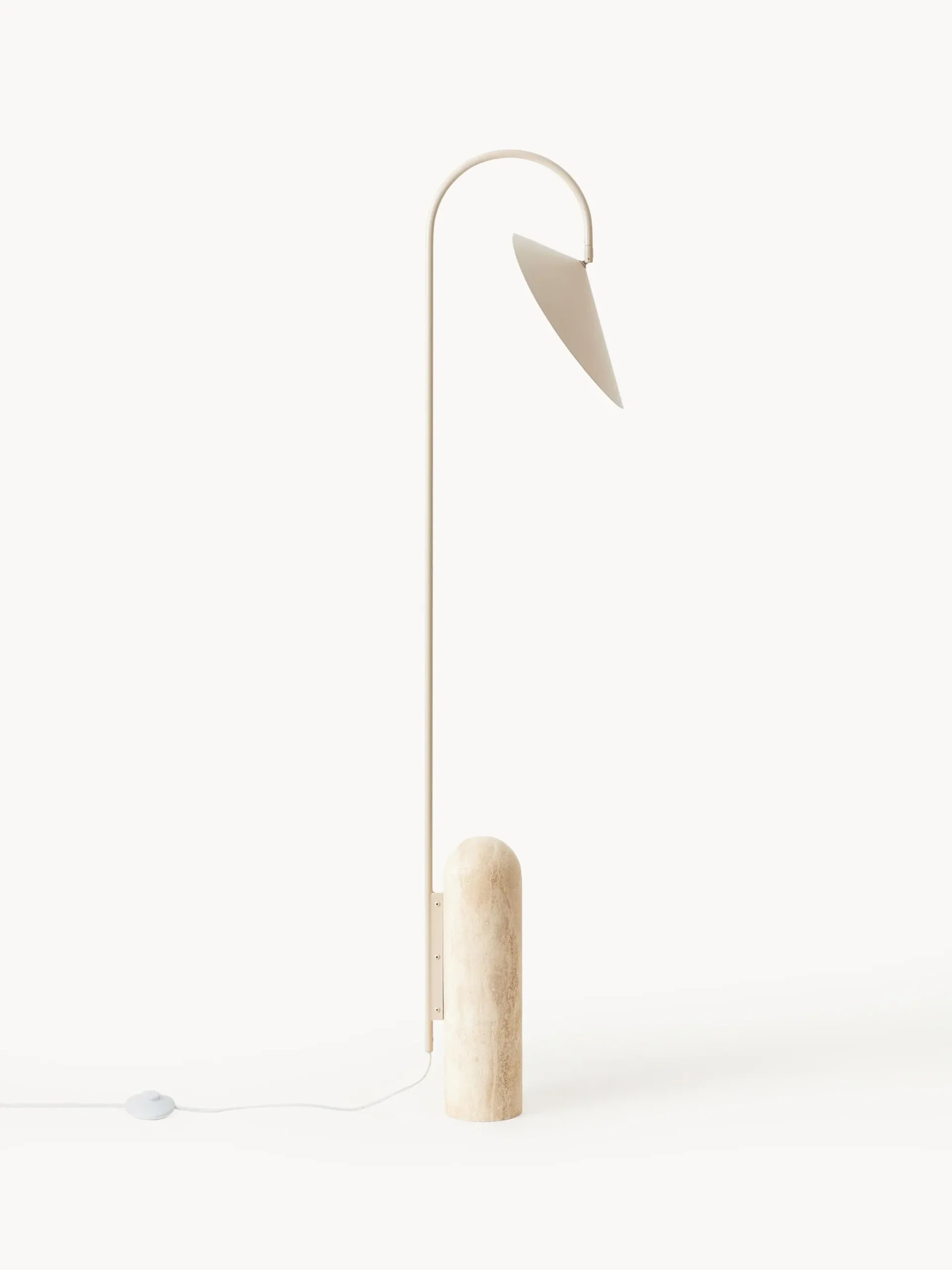 Lampada da terra con base in travertino Arum, orientabile