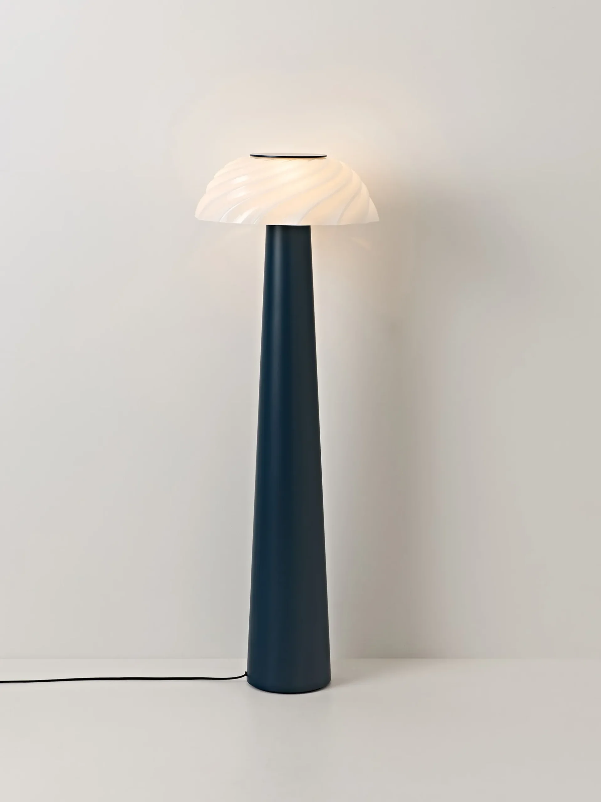 Lampada da terra piccola Anya