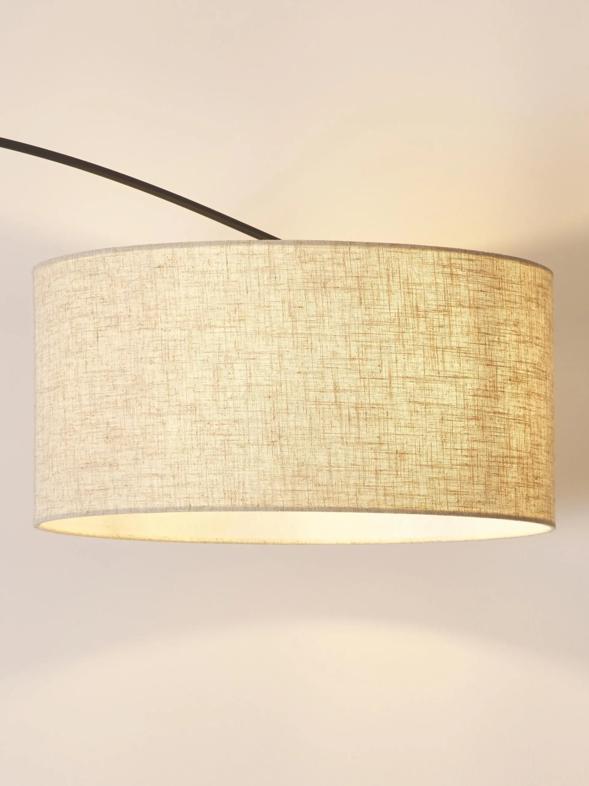 Lampada grande ad arco Niels