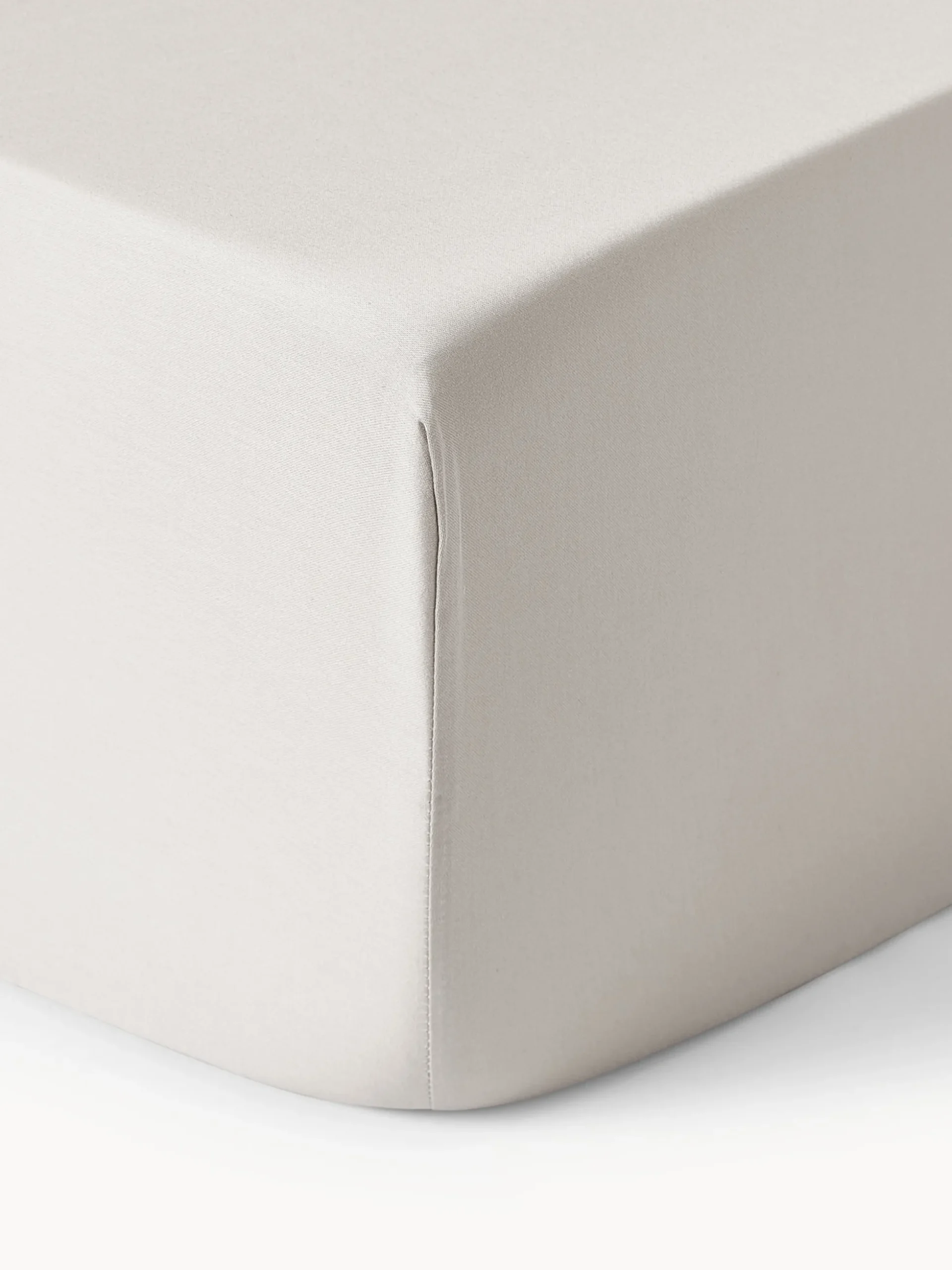 Lenzuolo con angoli boxspring in raso di cotone Comfort