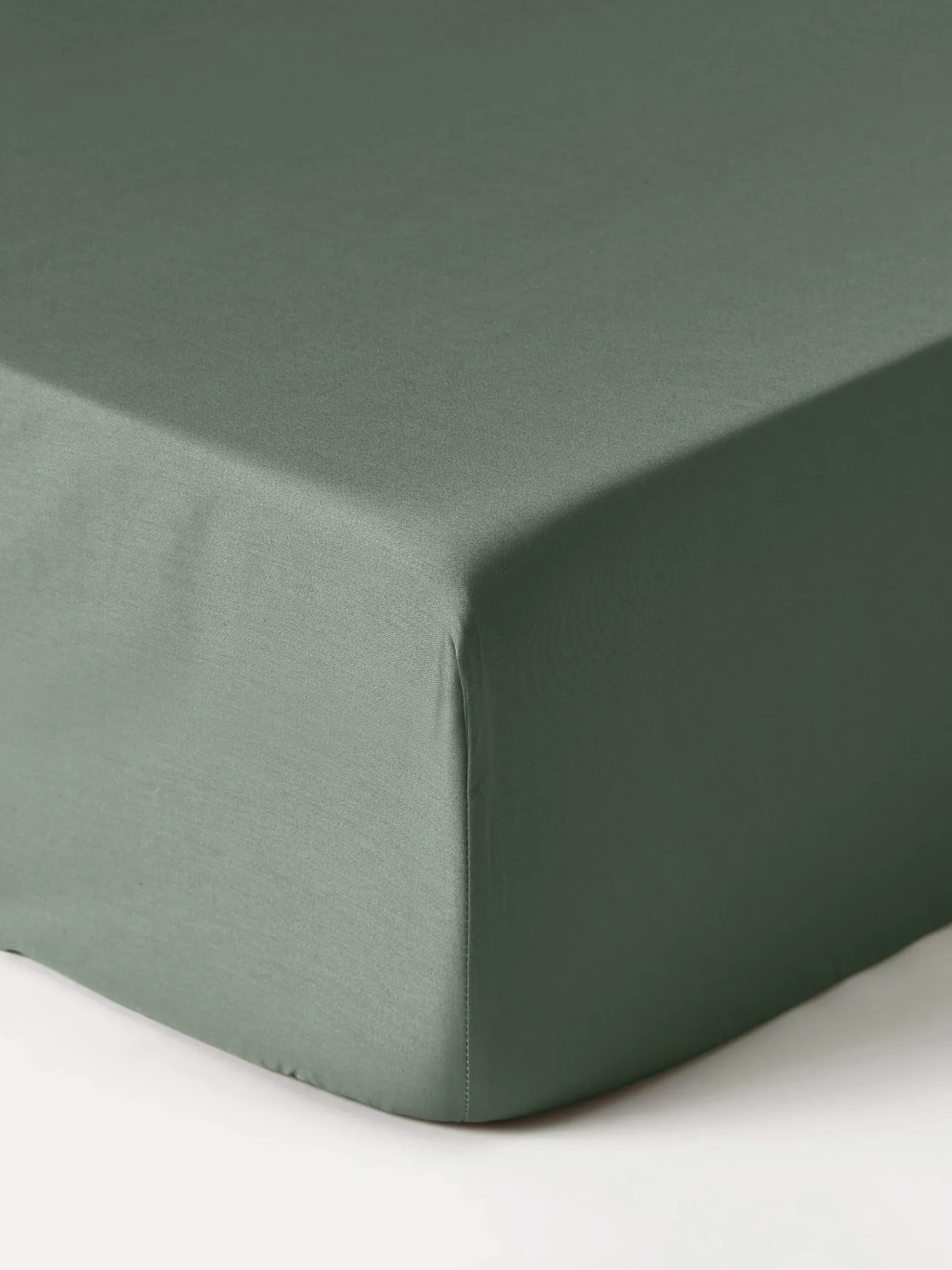 Lenzuolo con angoli in raso di cotone Premium