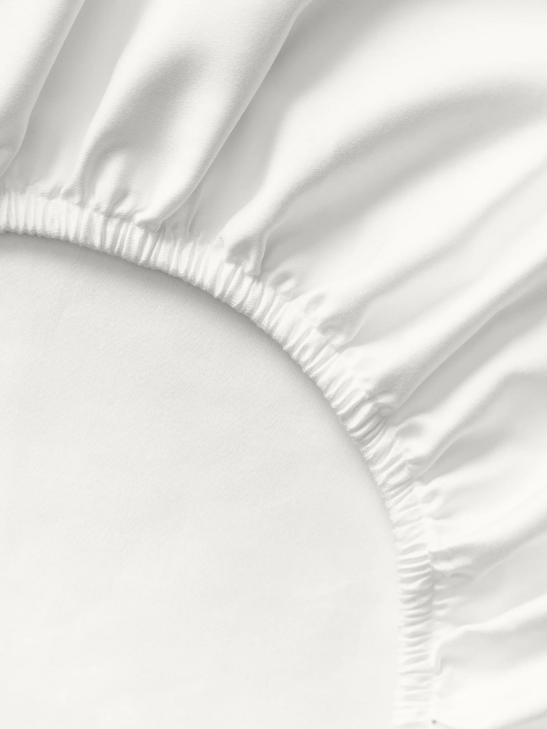 Lenzuolo con angoli in raso di cotone Premium