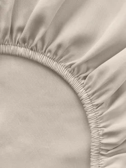 Lenzuolo con angoli in raso di cotone Comfort