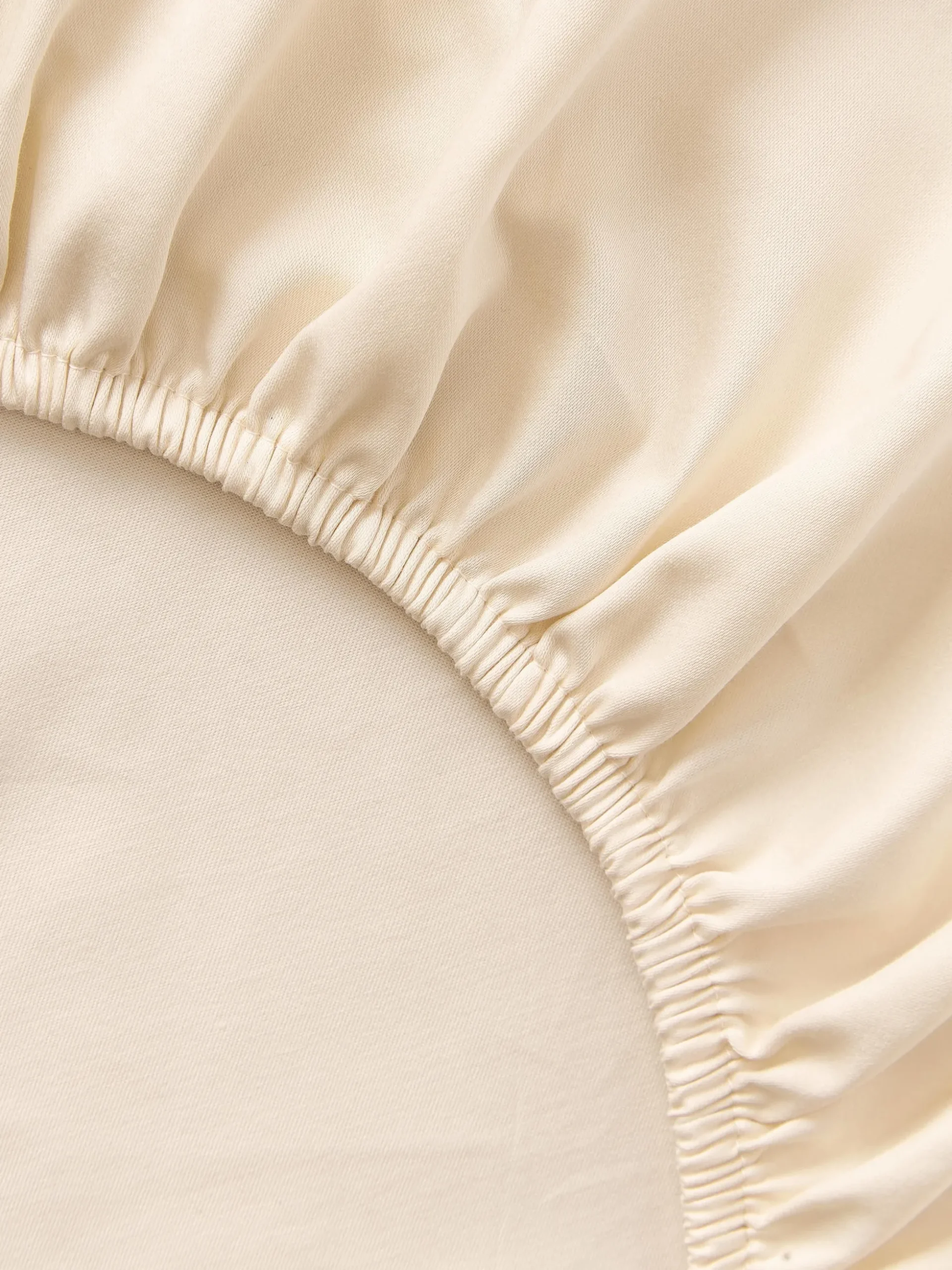 Lenzuolo con angoli in raso di cotone Premium