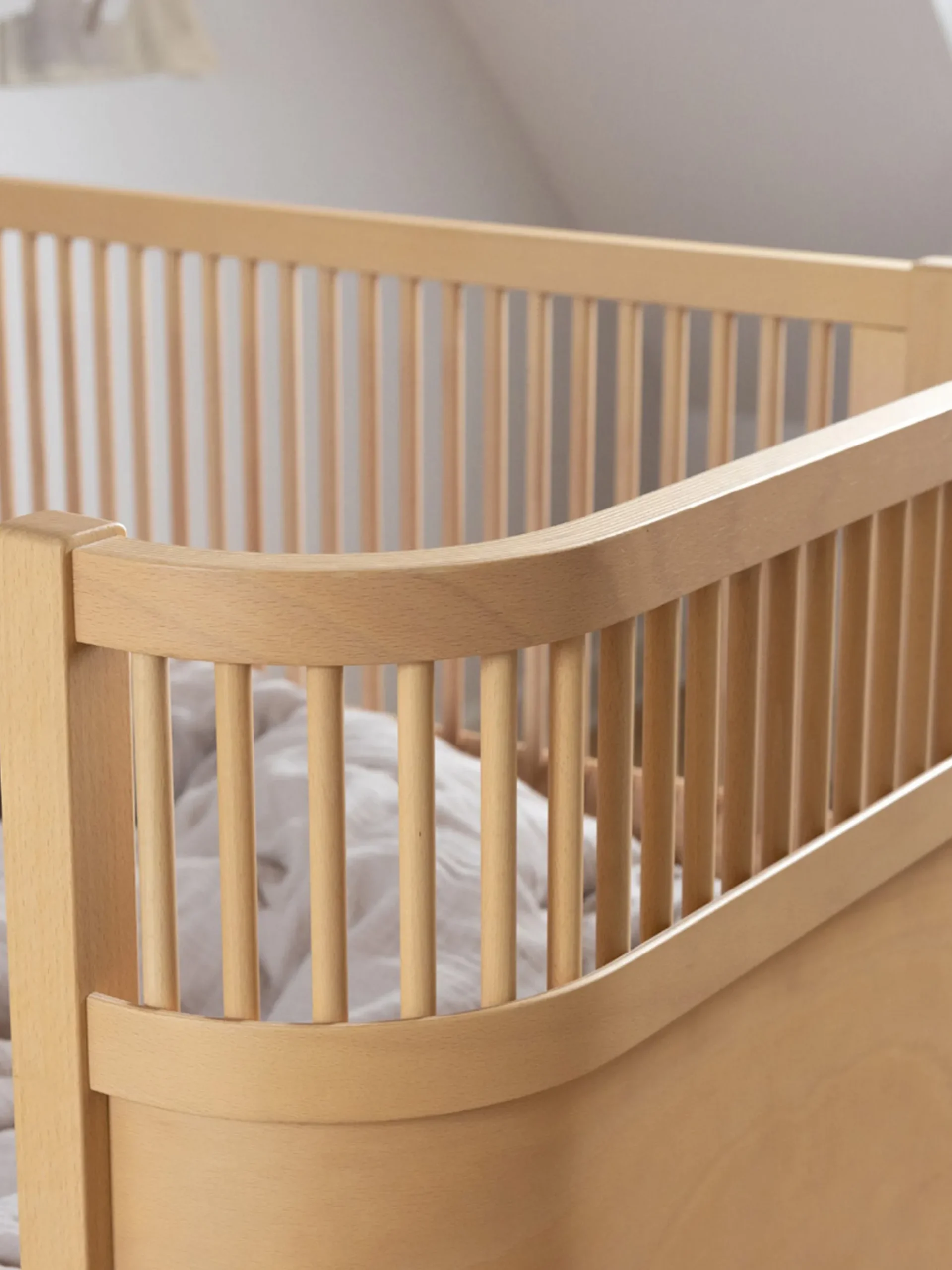 Lettino estensibile in faggio Baby & Jr., 70 x 110/150 cm