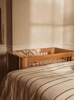 Lettino in legno Tilu