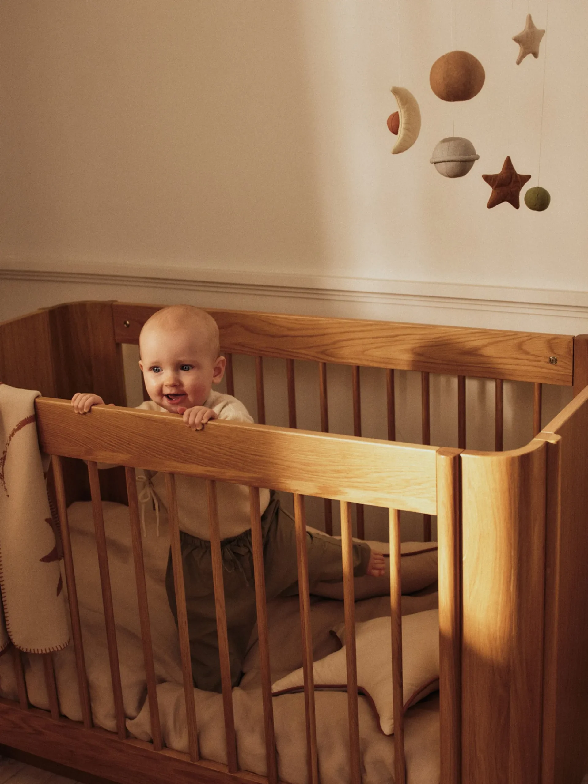Lettino in legno Tilu