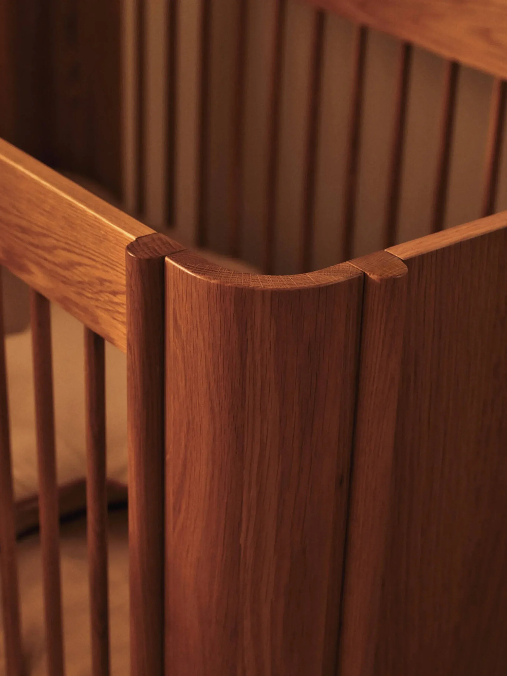 Lettino in legno Tilu