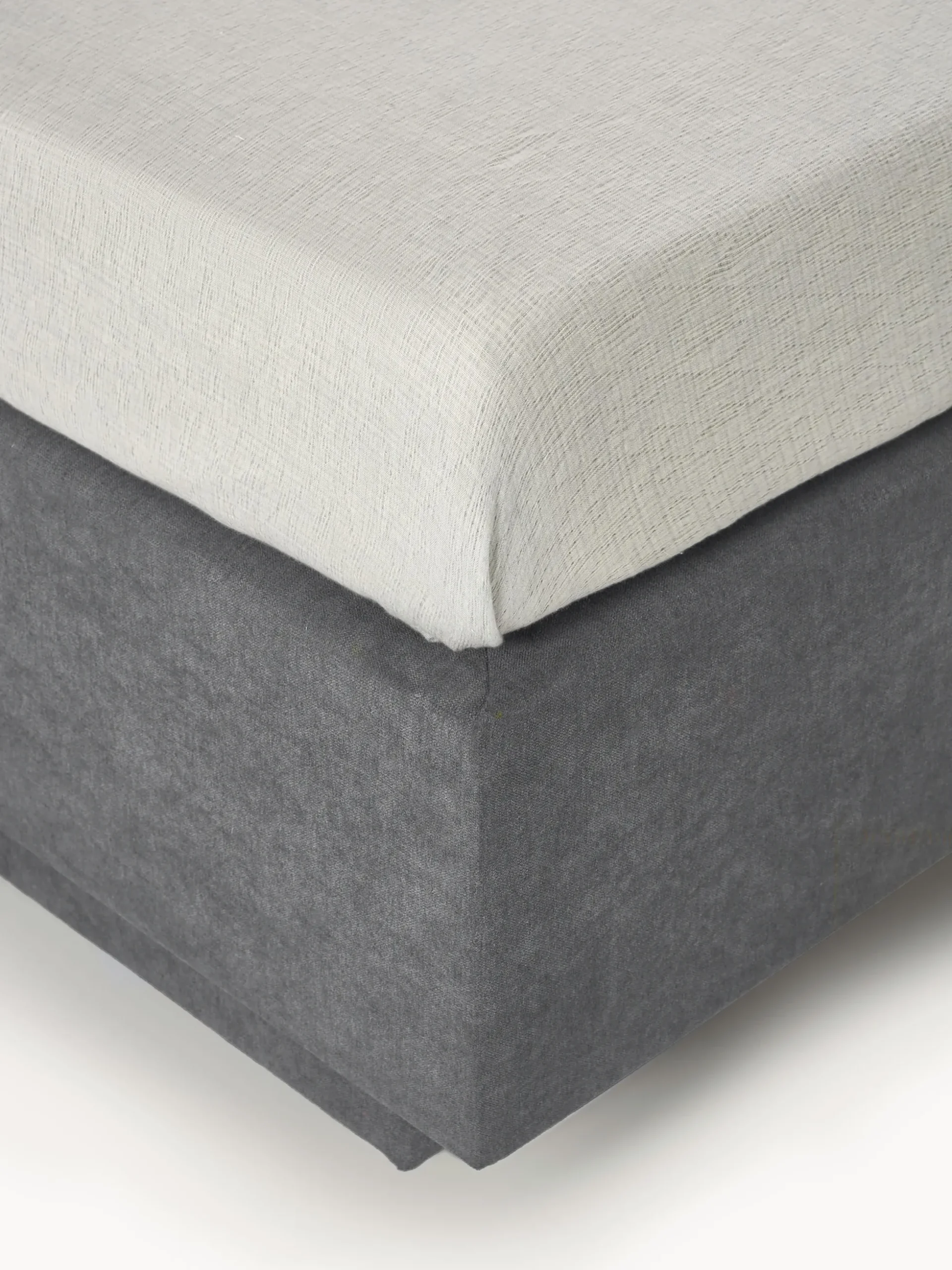 Letto boxspring con contenitore Livia