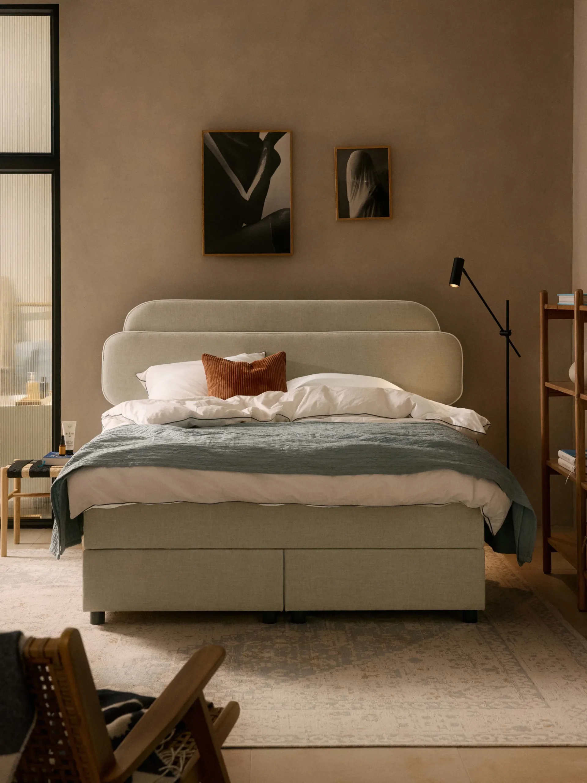 Letto boxspring con vano contenitore Enrica