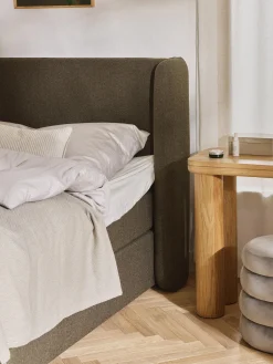 Letto boxspring in bouclé con contenitore Perla