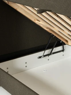 Letto boxspring in bouclé con contenitore Perla
