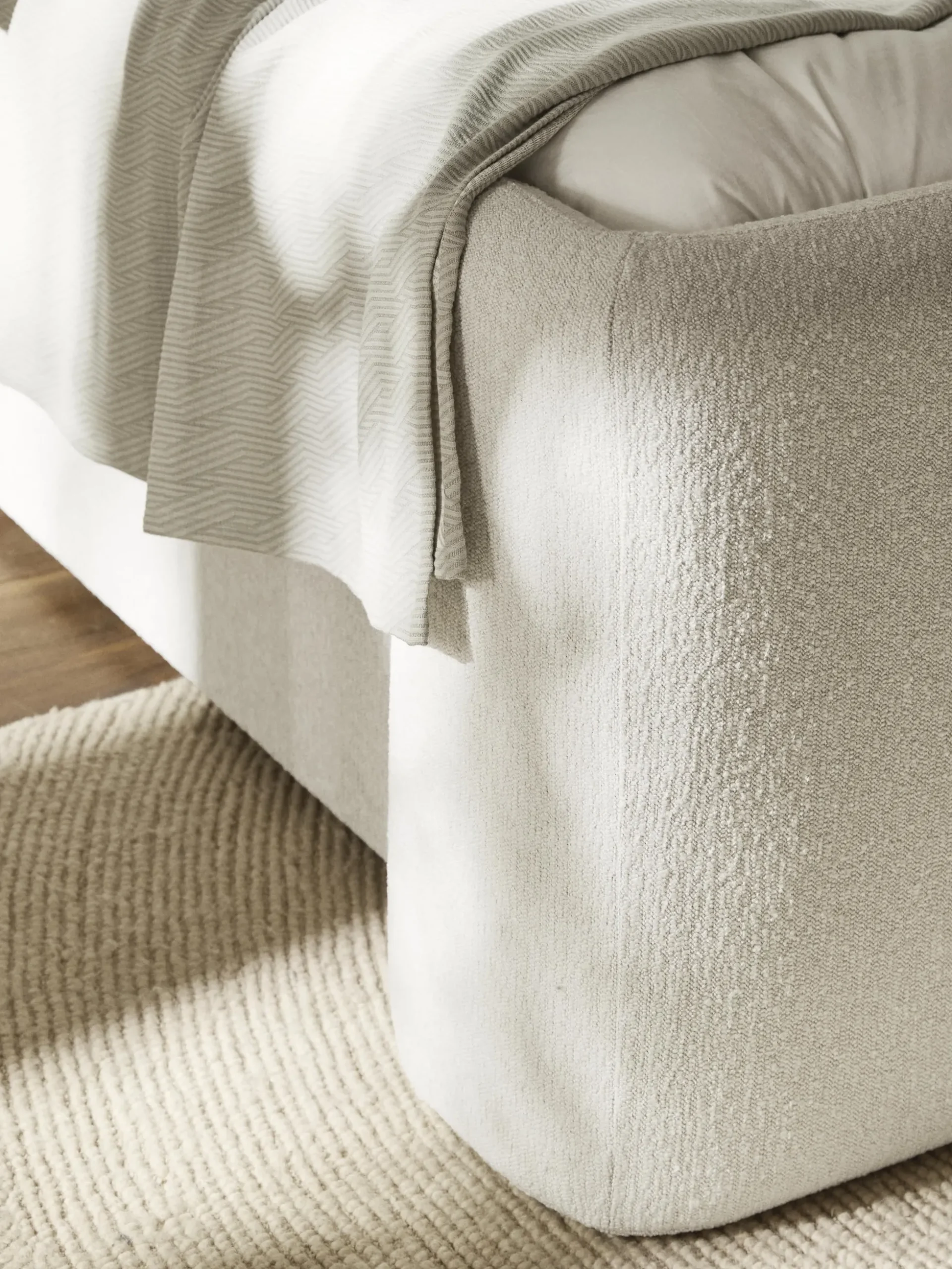 Letto boxspring in bouclé Perla