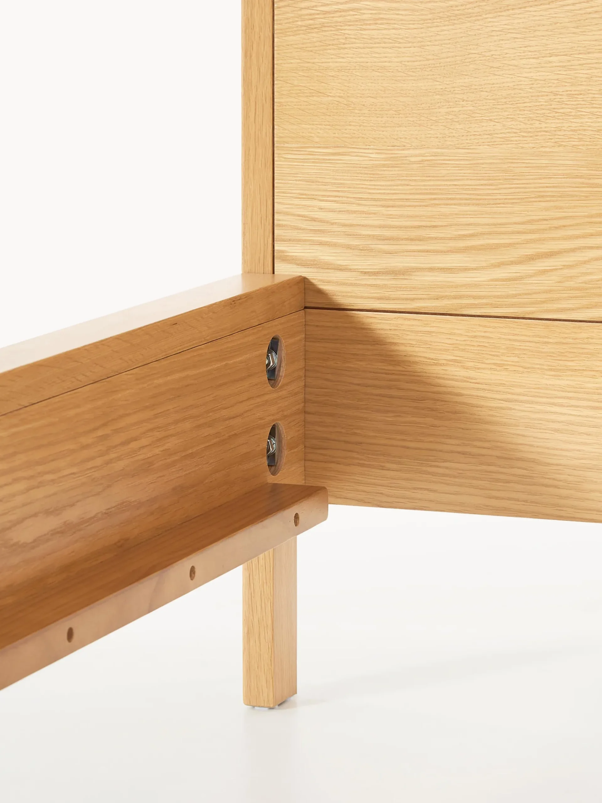 Letto con testiera in legno Tammy