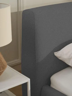 Letto imbottito con contenitore Cloud