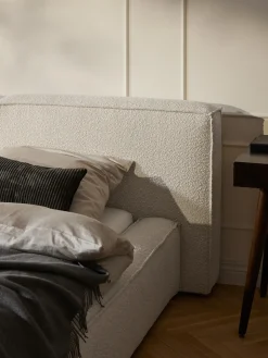 Letto imbottito in bouclé con contenitore Lennon