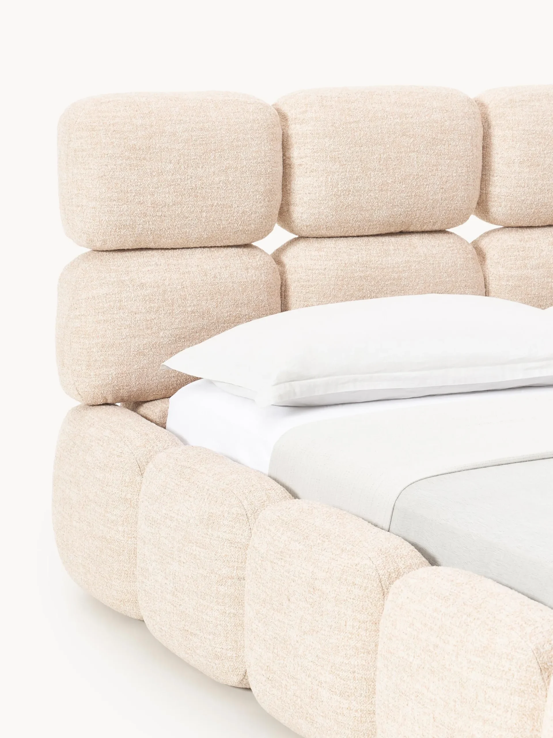 Letto imbottito in bouclé con contenitore Tayla