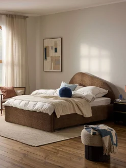 Letto imbottito in bouclé Gary