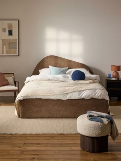 Letto imbottito in bouclé Gary