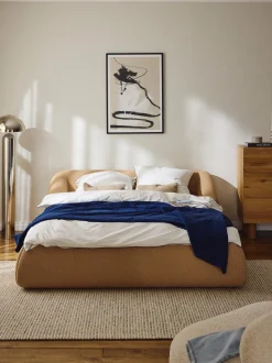 Letto imbottito in bouclé Sofia