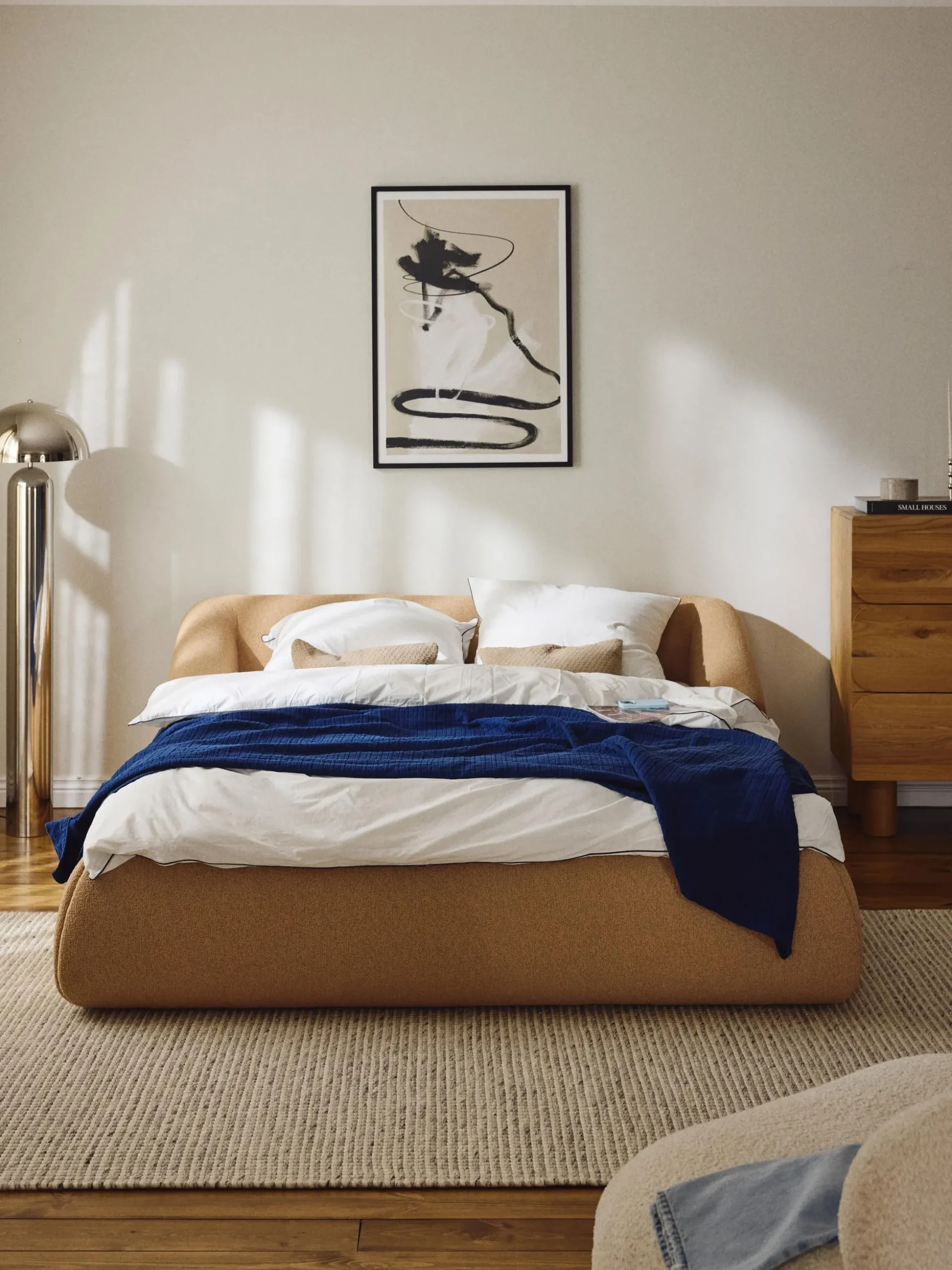 Letto imbottito in bouclé Sofia