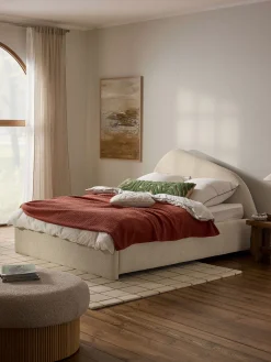 Letto imbottito in bouclé Gary