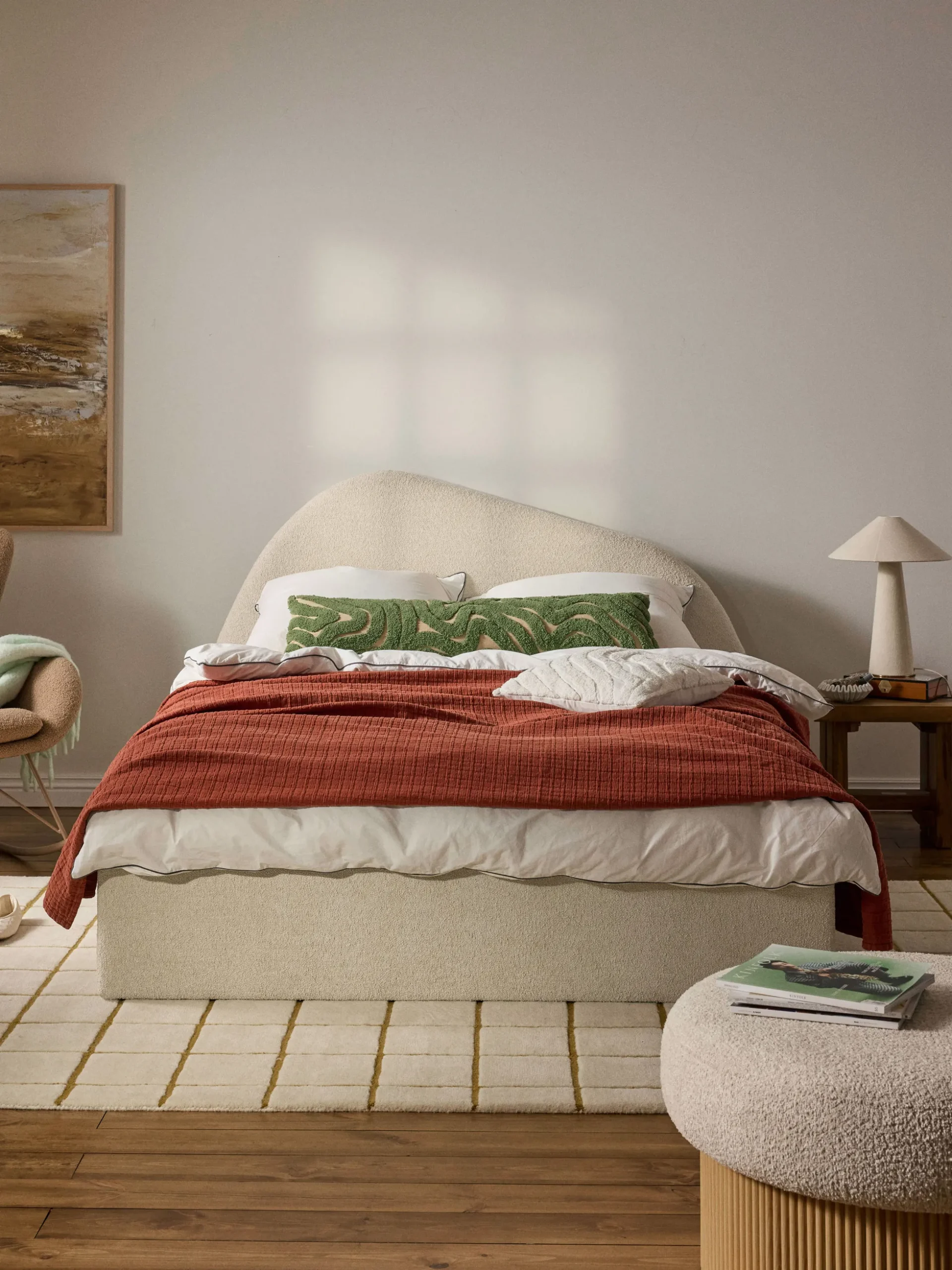 Letto imbottito in bouclé Gary