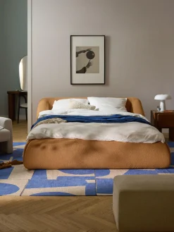 Letto imbottito in bouclé Sofia