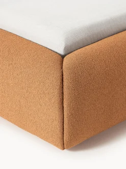 Letto imbottito in bouclé Sofia