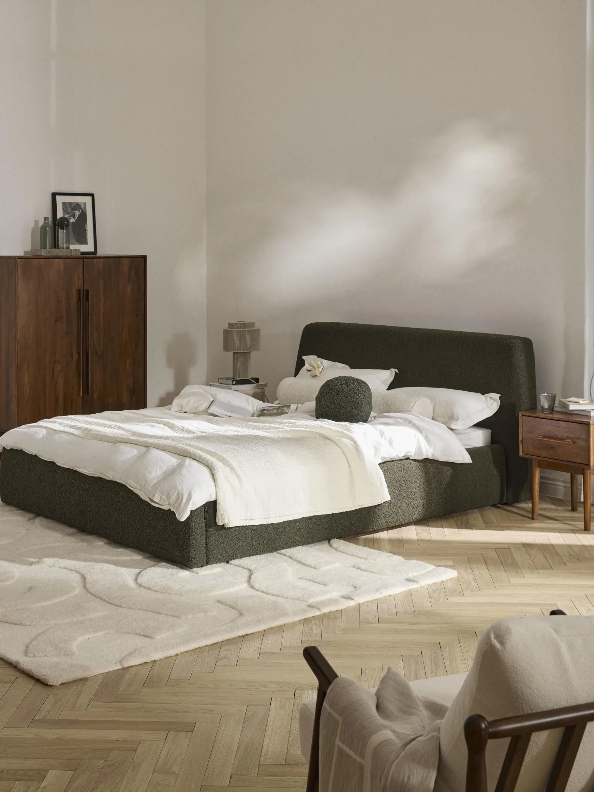 Letto imbottito in bouclé Cloud