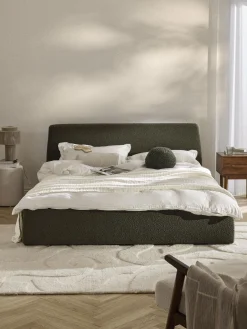 Letto imbottito in bouclé Cloud
