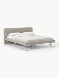 Letto imbottito in bouclé con gambe in metallo Olina