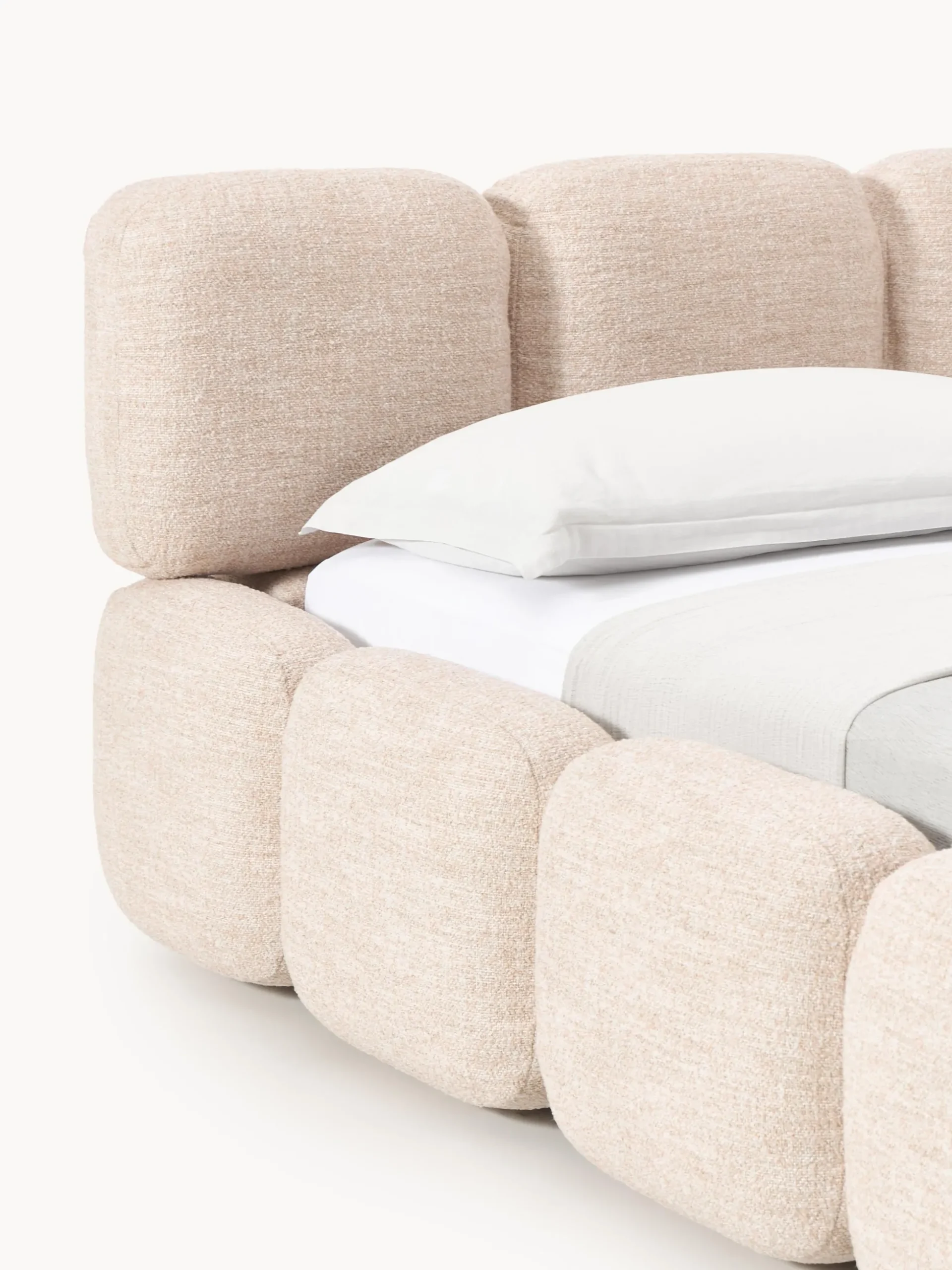 Letto imbottito in bouclé con contenitore Tayla